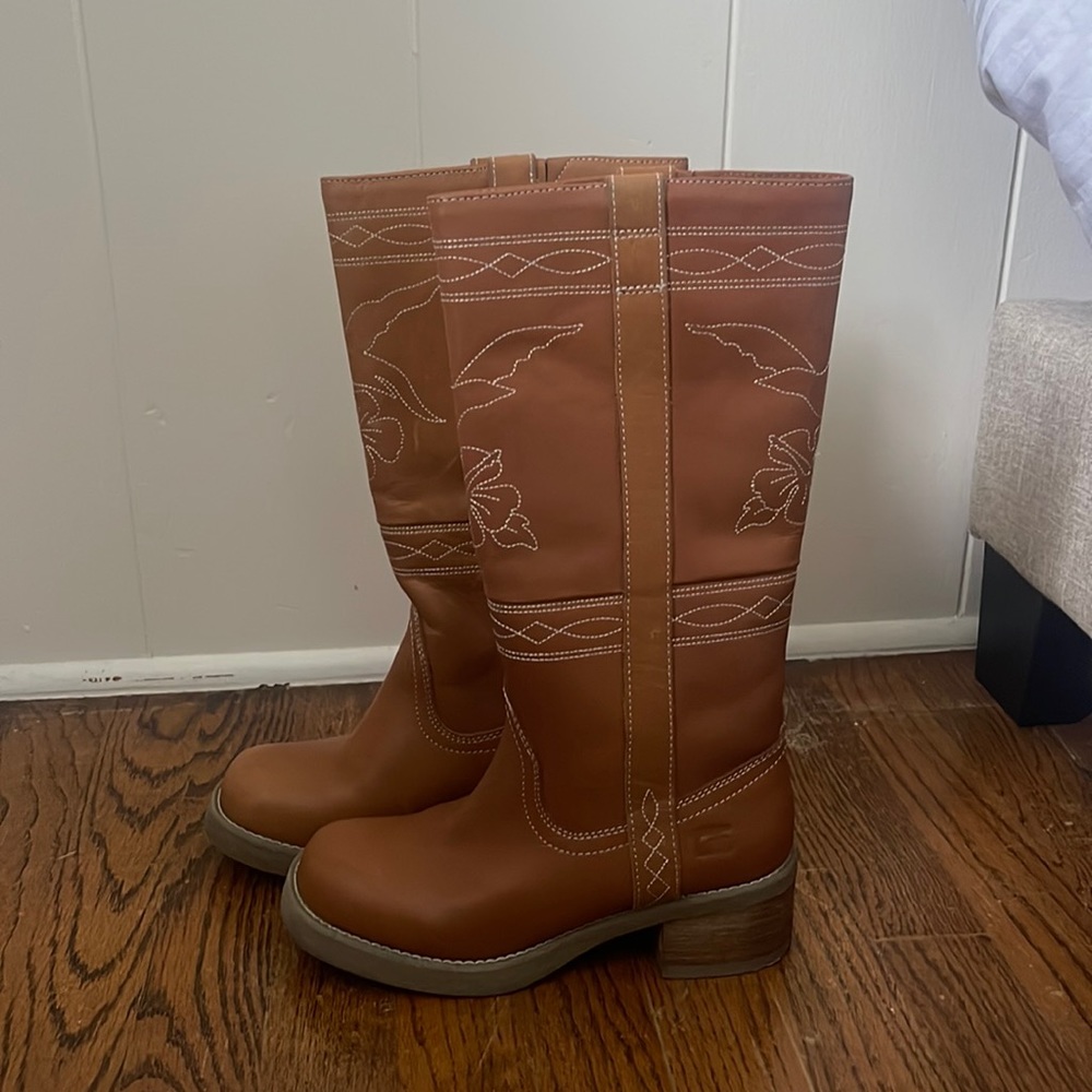 Vintage leather Roxy, cowgirl boots